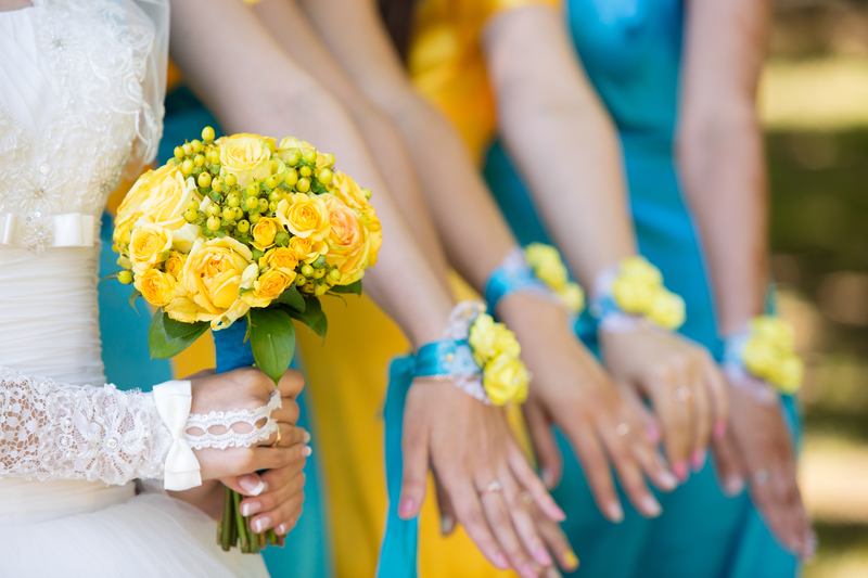 Bridesmaid Dresses & Accessories