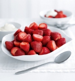 Marks and Spencer - Fresh Strawberries & Cream Platter