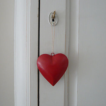 Red Metal Hanging Heart